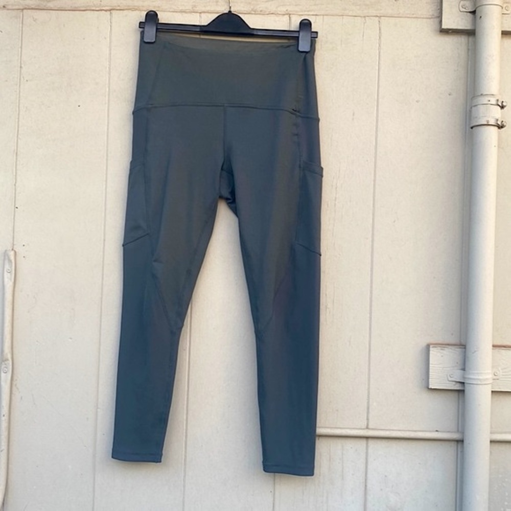 Zella Pocket Leggings❤️